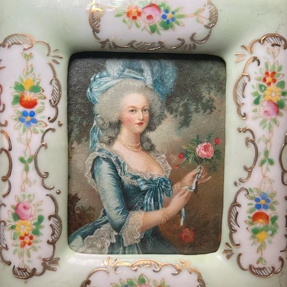 Antique French Gilt Marie Antoinette Portrait Handpainted Porcelain Wall Art - Picture 12 of 13